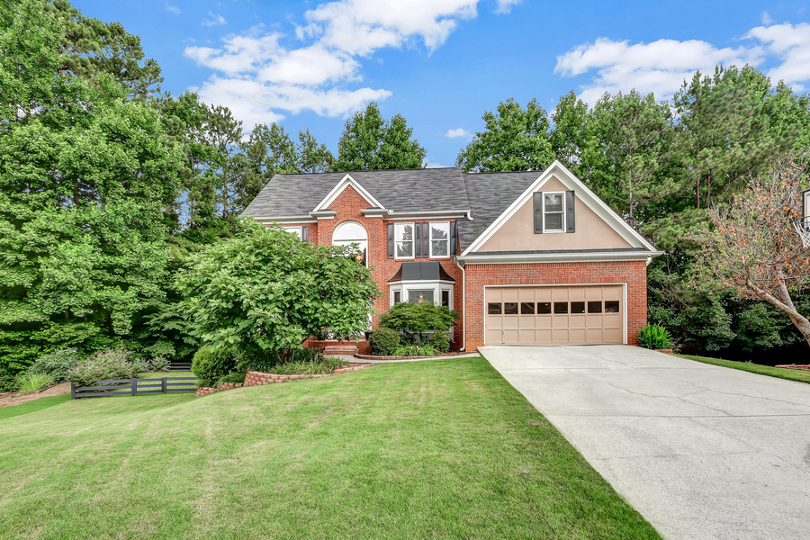 405 Wentworth Downs Court