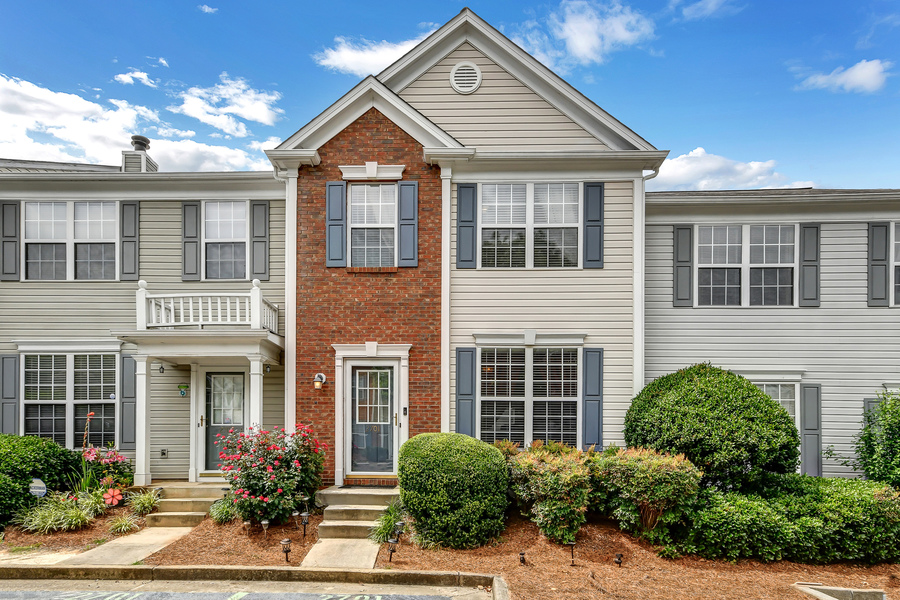 2701 Ashleigh Lane