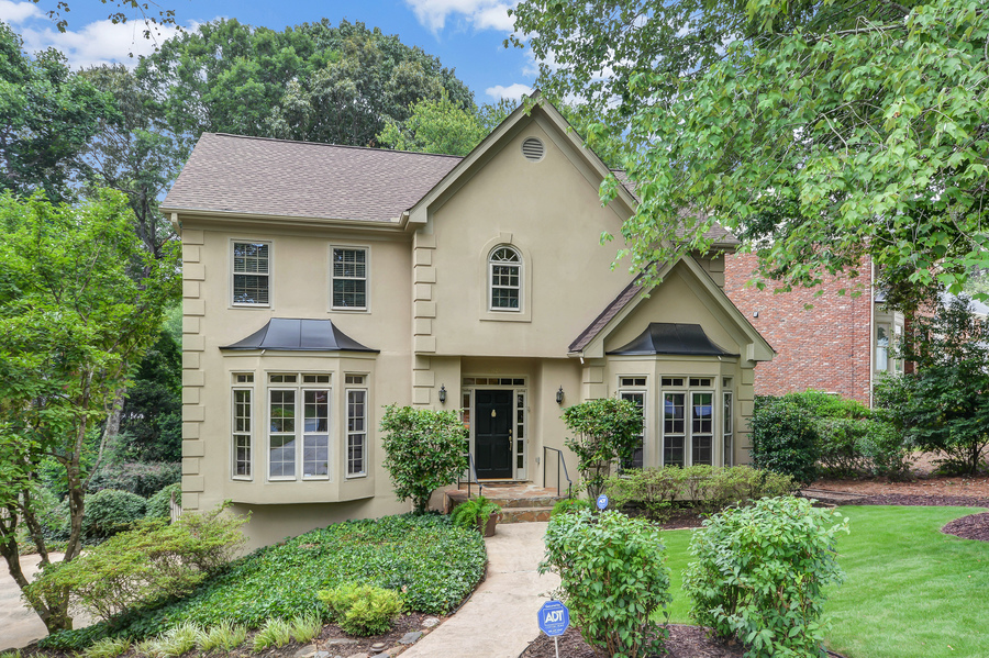 2625 Shadow Pine Drive 