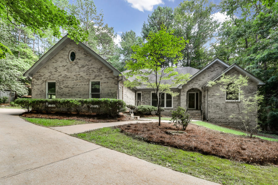 110 Emerald HIlls Lane