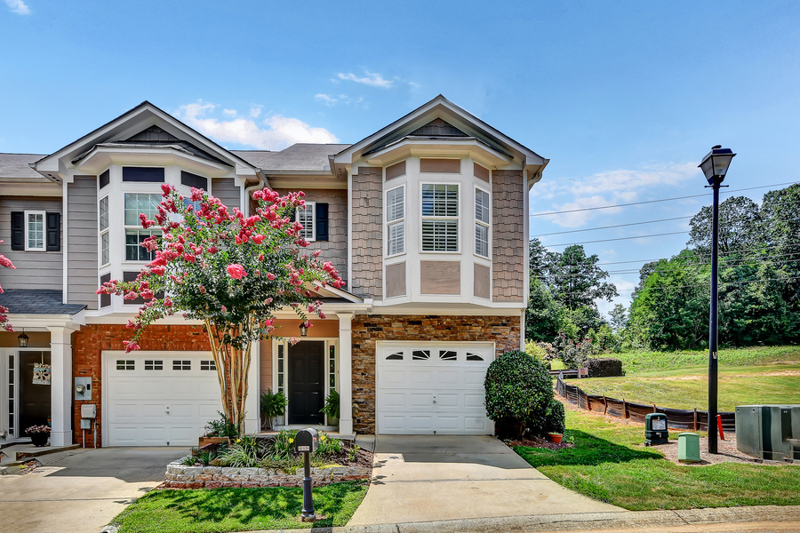 1497 Bluff Valley Circle