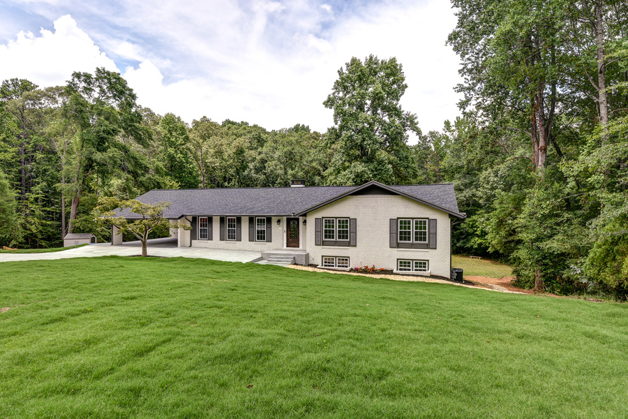 1530 Pleasant View Circle
