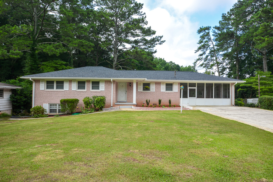 2703 Rovena Court