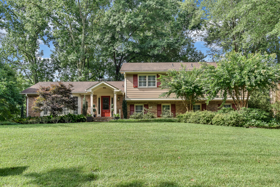 1143 Aurora Court