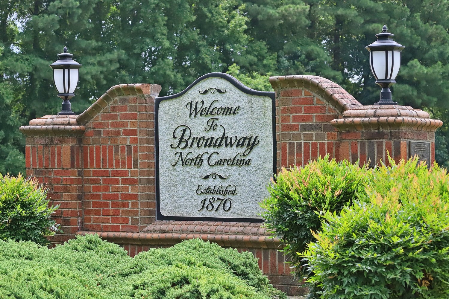 523 Colonial Drive, Broadway, NC, 27505