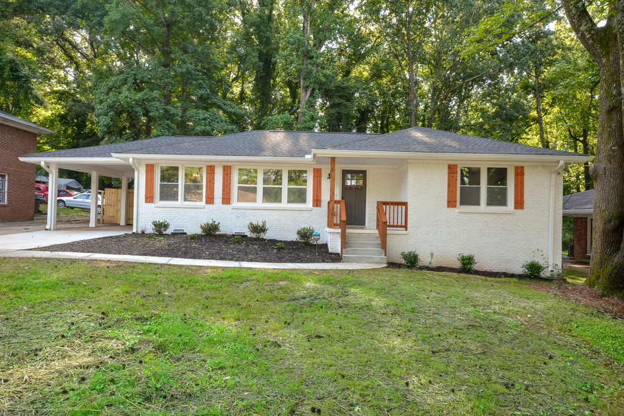 2362 Cloverdale Drive 