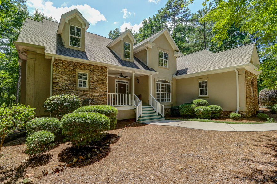 1070 Happy Valley Circle