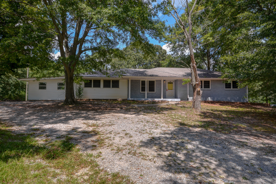 1584 New Hope Road