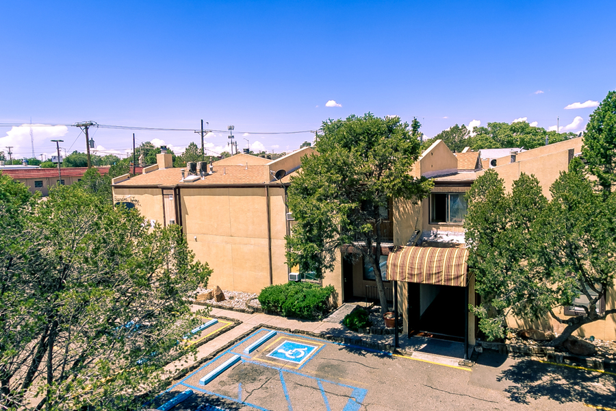 1335 Ortiz Drive SE