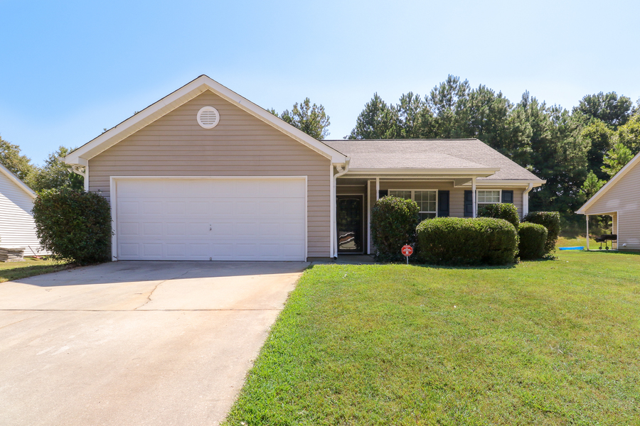 195 Creekside Drive