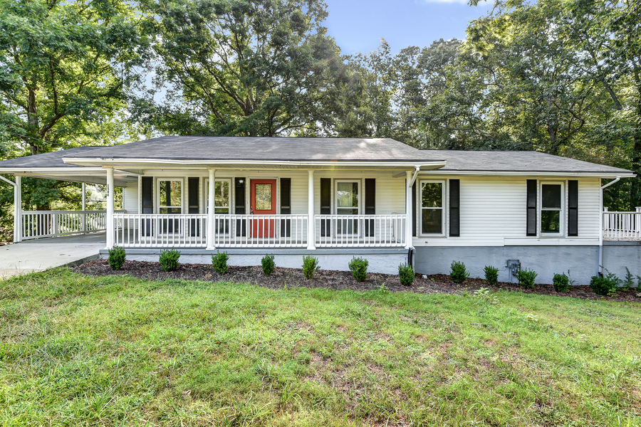 1544 York Drive
