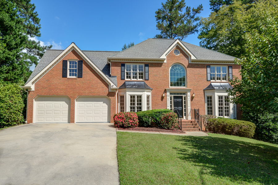 2695 Elmhurst Court NW