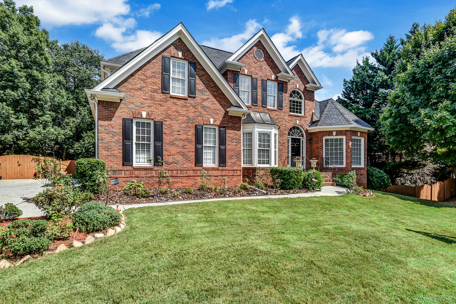 2354 Arabian Drive NE