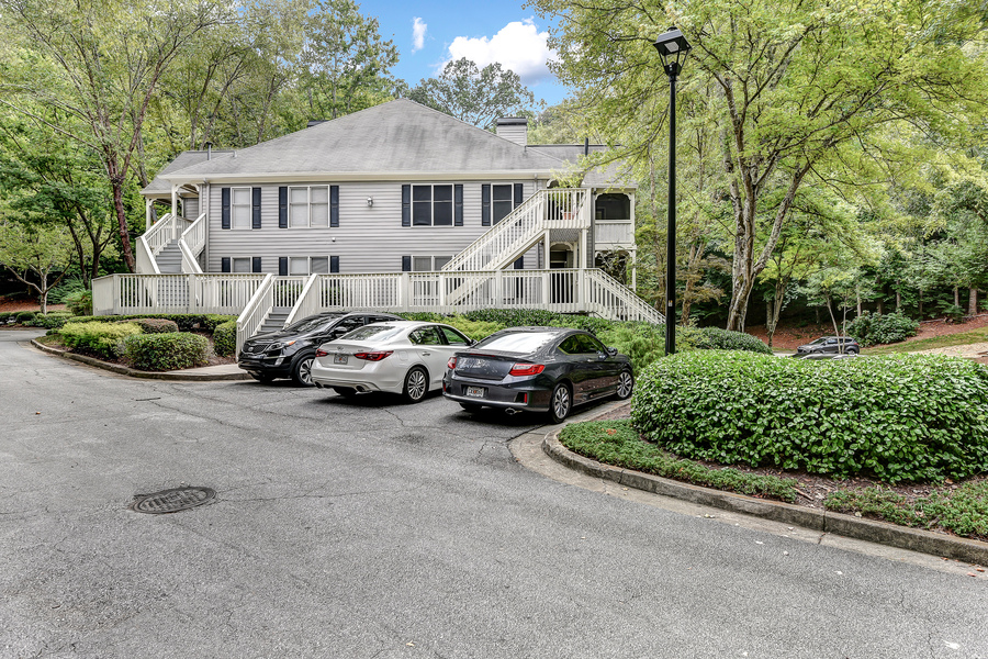 402 Bainbridge Drive 