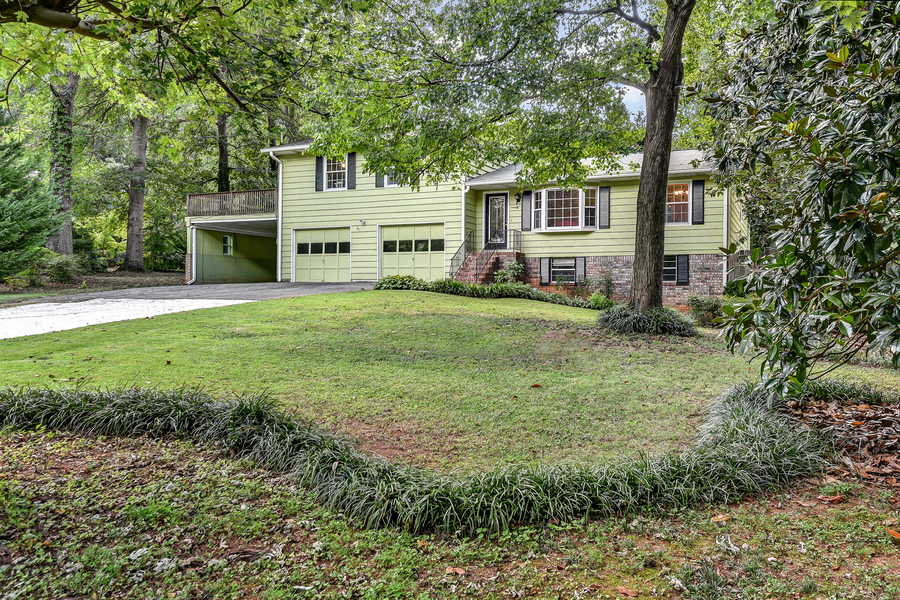 2536 Oak Hill Drive