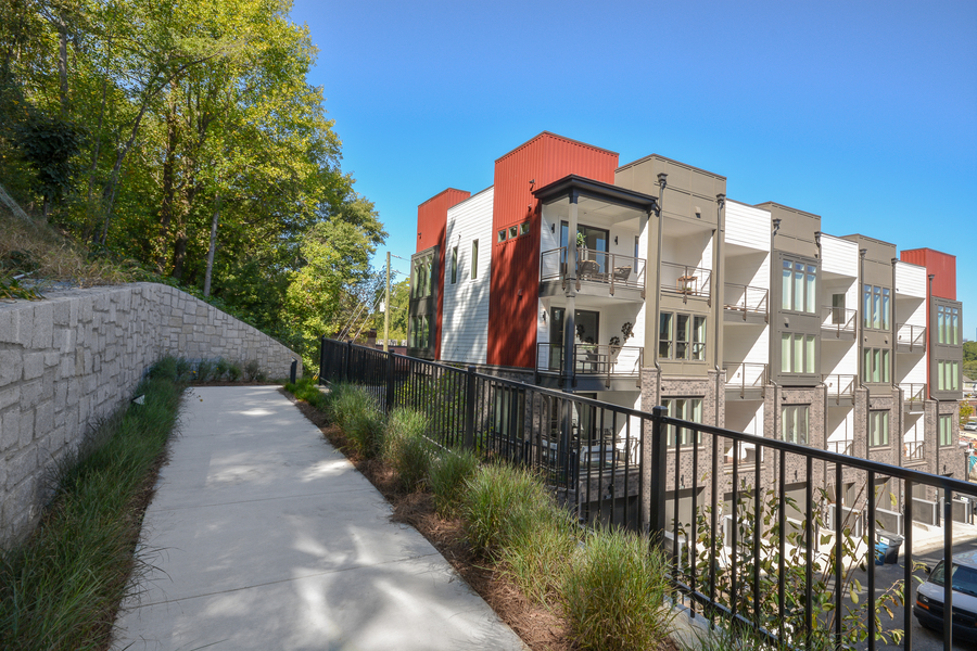 375 Pratt Drive Unit 301