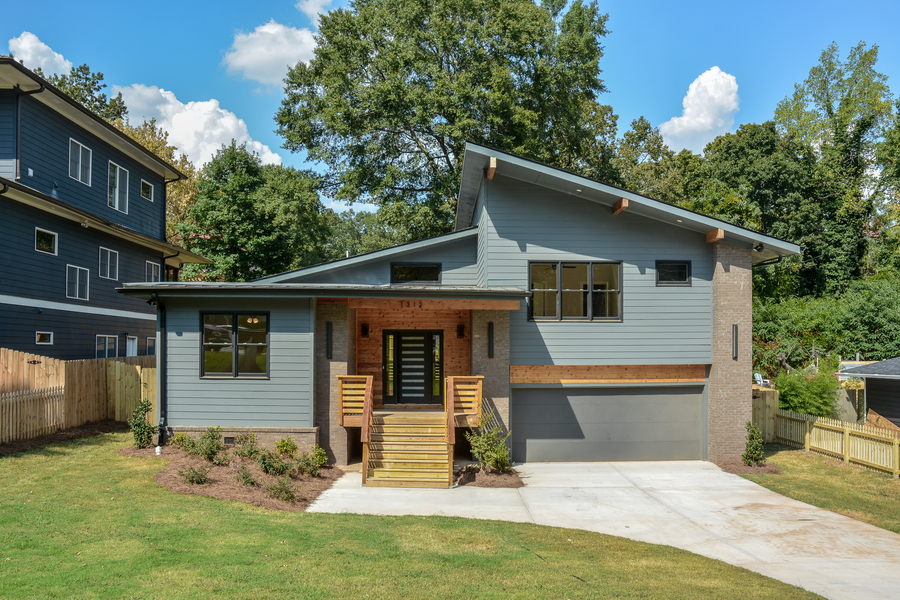 1312 Diamond Ave SE