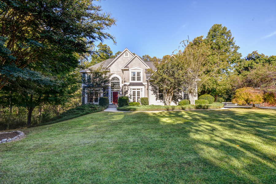 6365 Oak Valley Drive