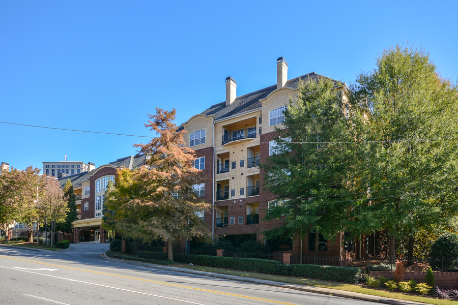 3275 Lenox Road Unit 107