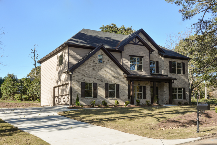 2206 Hannah Lane