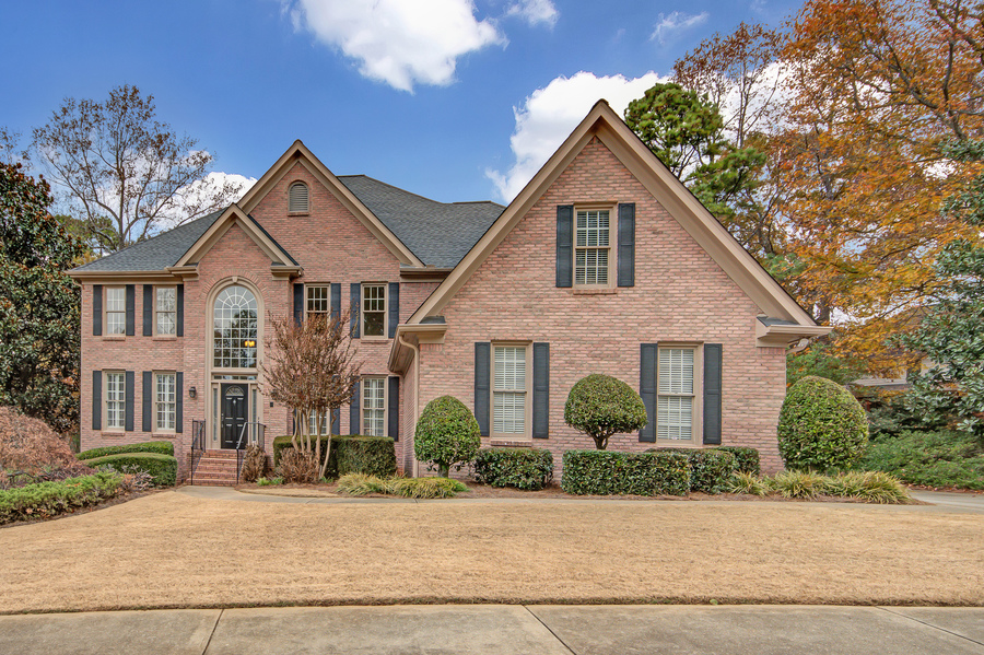 615 Brookline Ridge