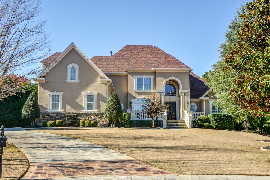 914 Northern Pines Drive