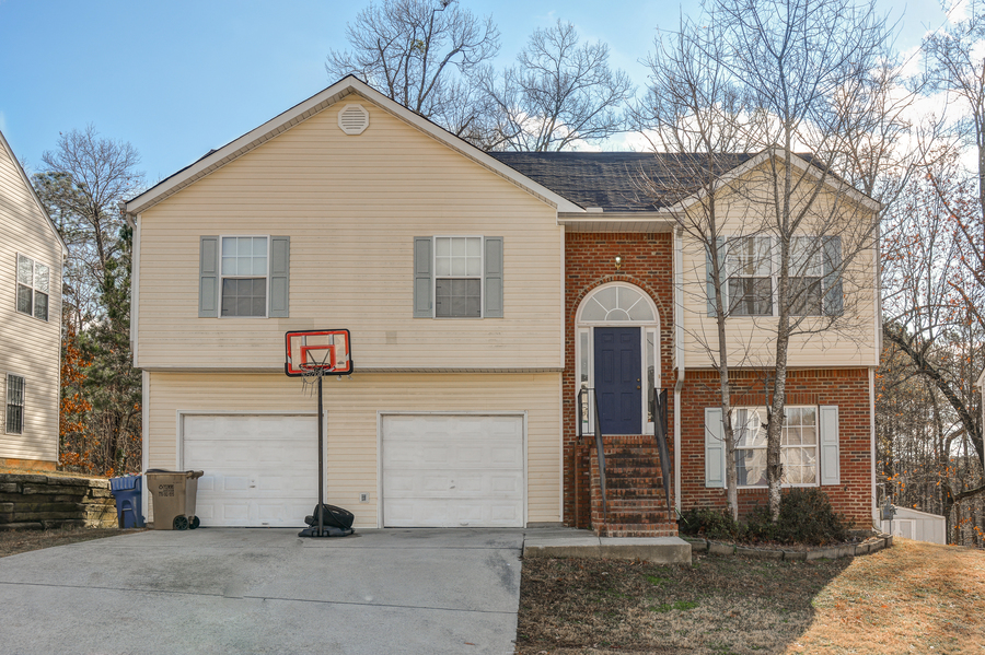 6013 Yellowood Court