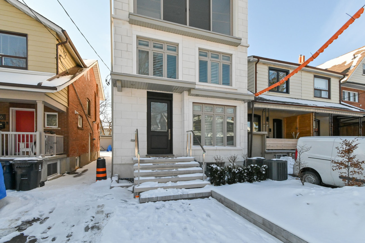 158 Northcliffe Blvd Toronto On 