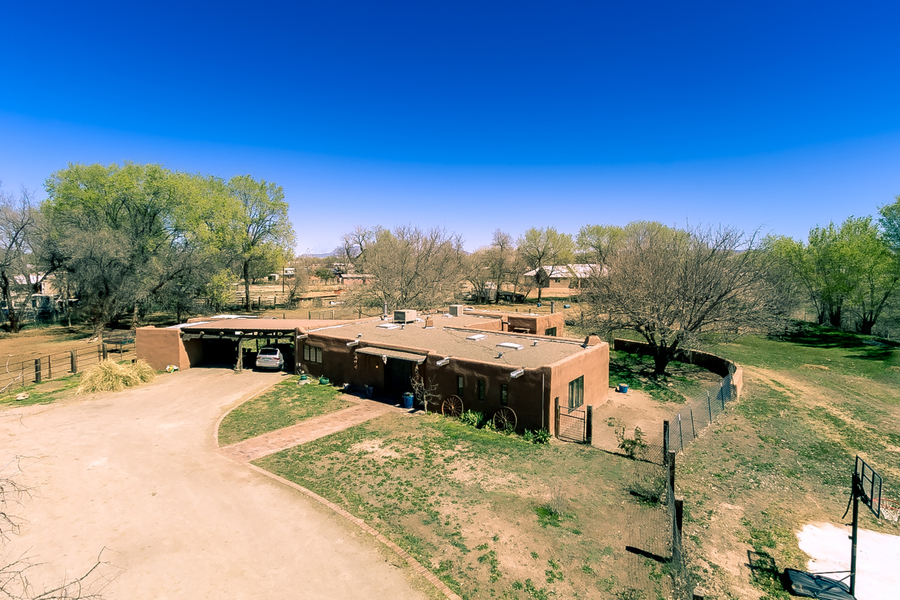 5 Parklane Circle