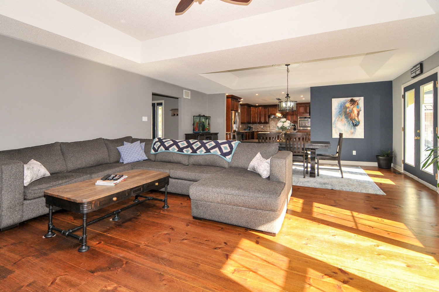 326 Riverside Dr, Bobcaygeon, On,