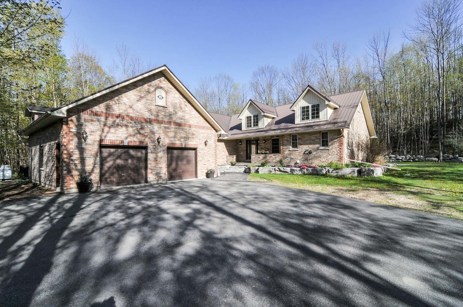 326 Riverside Dr, Bobcaygeon, On,