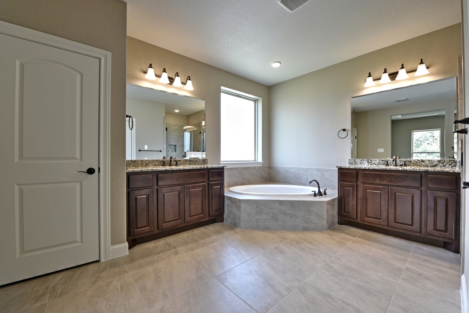 114 William Woods, Blanco , TX, 78606