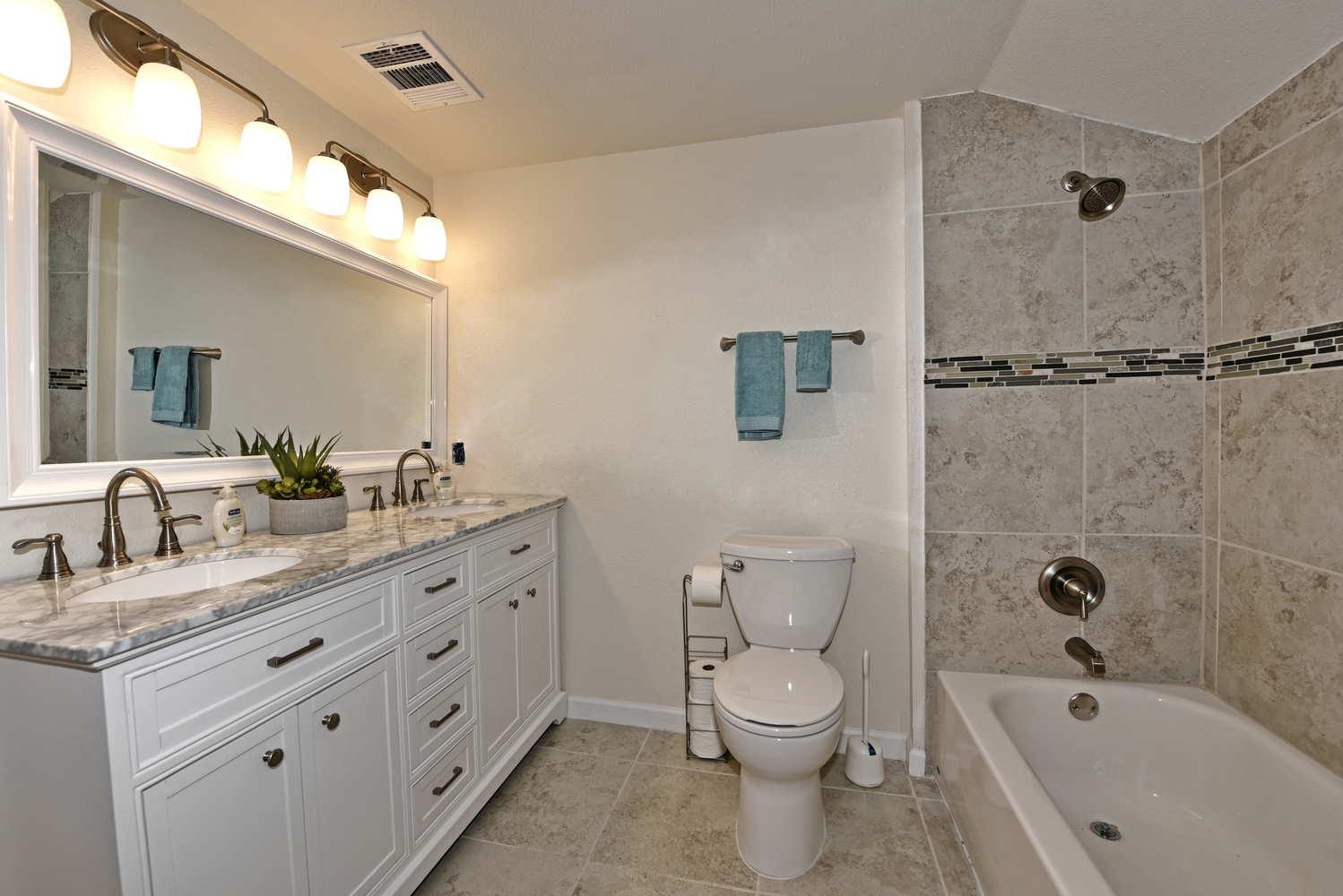 363 W. Ansley, San Antonio, TX, 78221