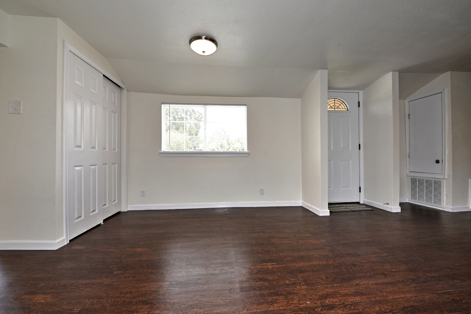 363 W. Ansley, San Antonio, TX, 78221