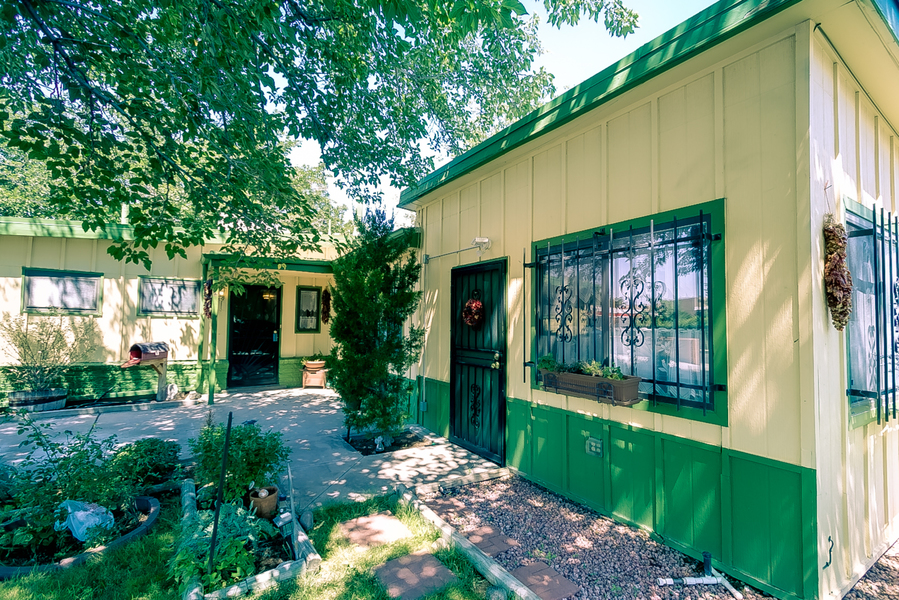 1501 Mary Ellen St. NE