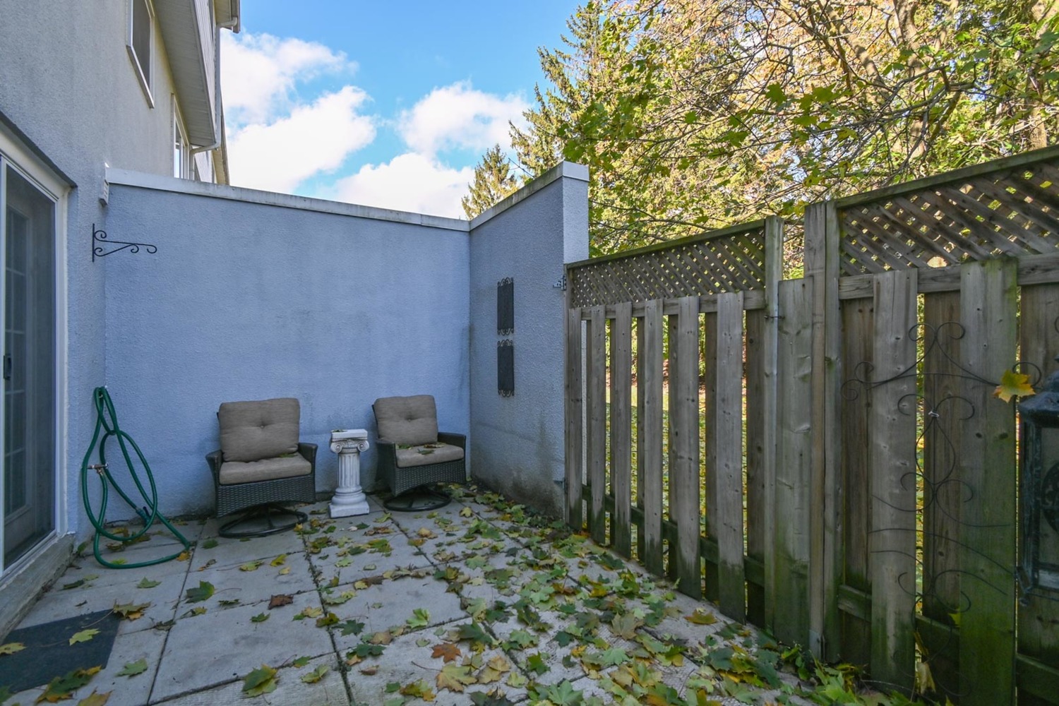 17305 Garden St, Whitby, On,