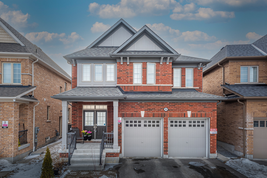 396 Windfield Farms Drive, Oshawa, Ontario, L1G 3Y3