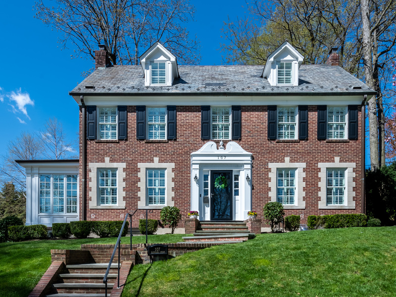 107 Manhasset Woods Road, Manhasset, NY, 11030