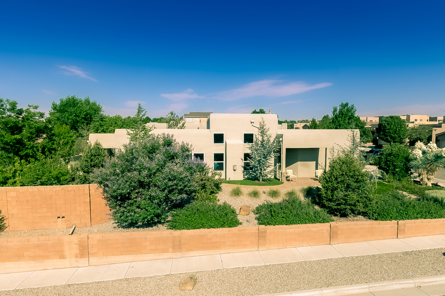 5500 Costa Uerde Rd NW