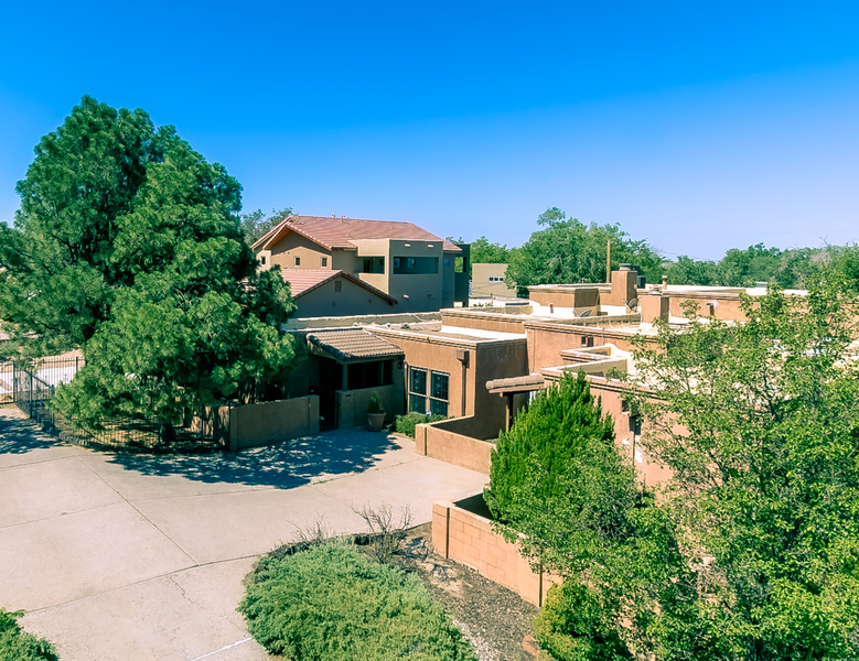 305-B Carlisle Blvd SE