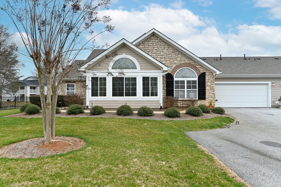 152 Grinders Circle, Greer, SC, 29650