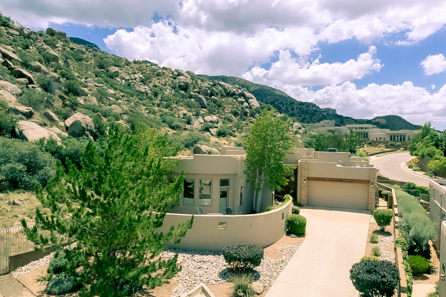 5201 Foothills Trail NE