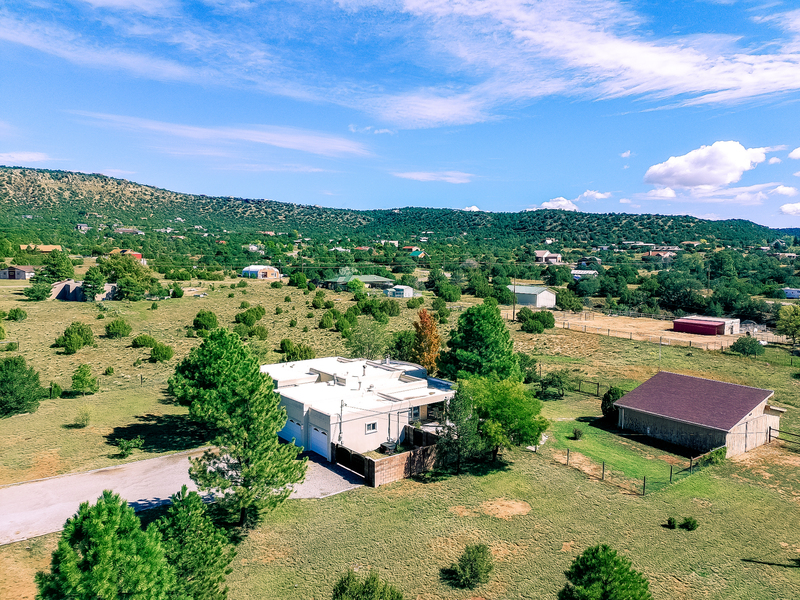 123 Shady Oak Circle