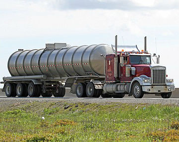 crude_truck