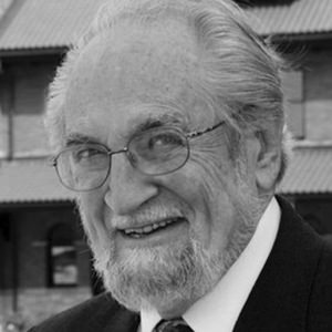 Don Carlyon, Nebraska Wesleyan ’42 Carlyon is president emeritus of Delta College, having served as president for nearly three decades. Carylon grew Delta College into one of the leading community colleges in the nation.