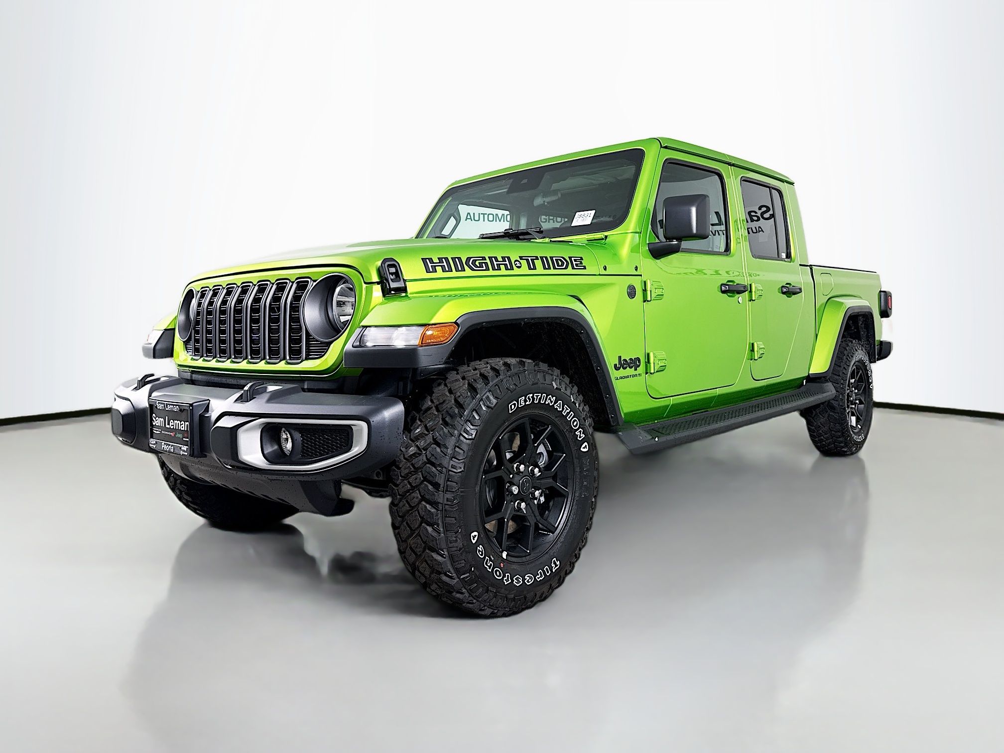 New 2025 Jeep Gladiator High Tide 4D Crew Cab in Central IL #J8831
