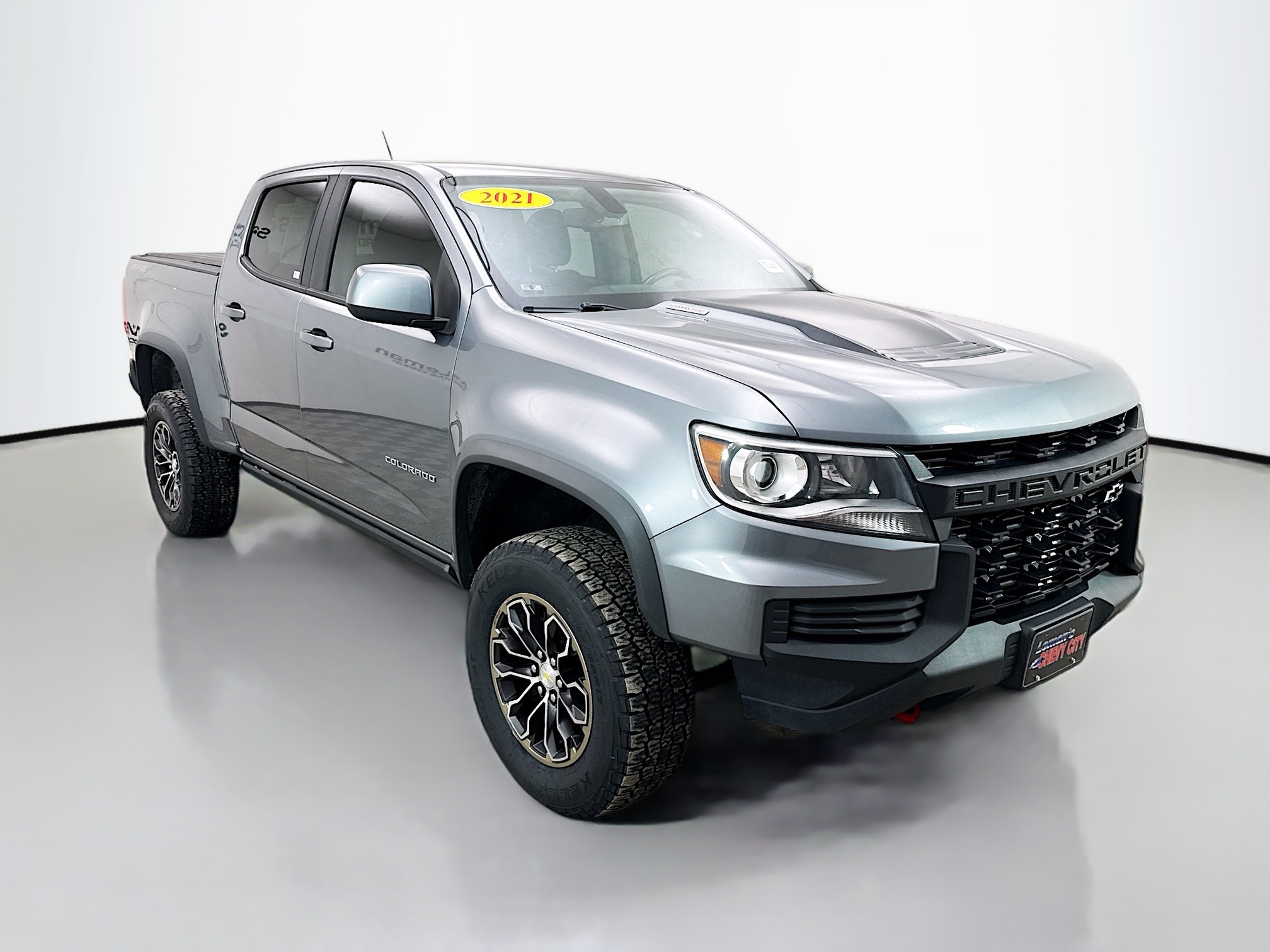 シルバーコンチョ 2/2 Pre-Owned 2021 Chevrolet Colorado ZR2 Crew Cab in Bloomington