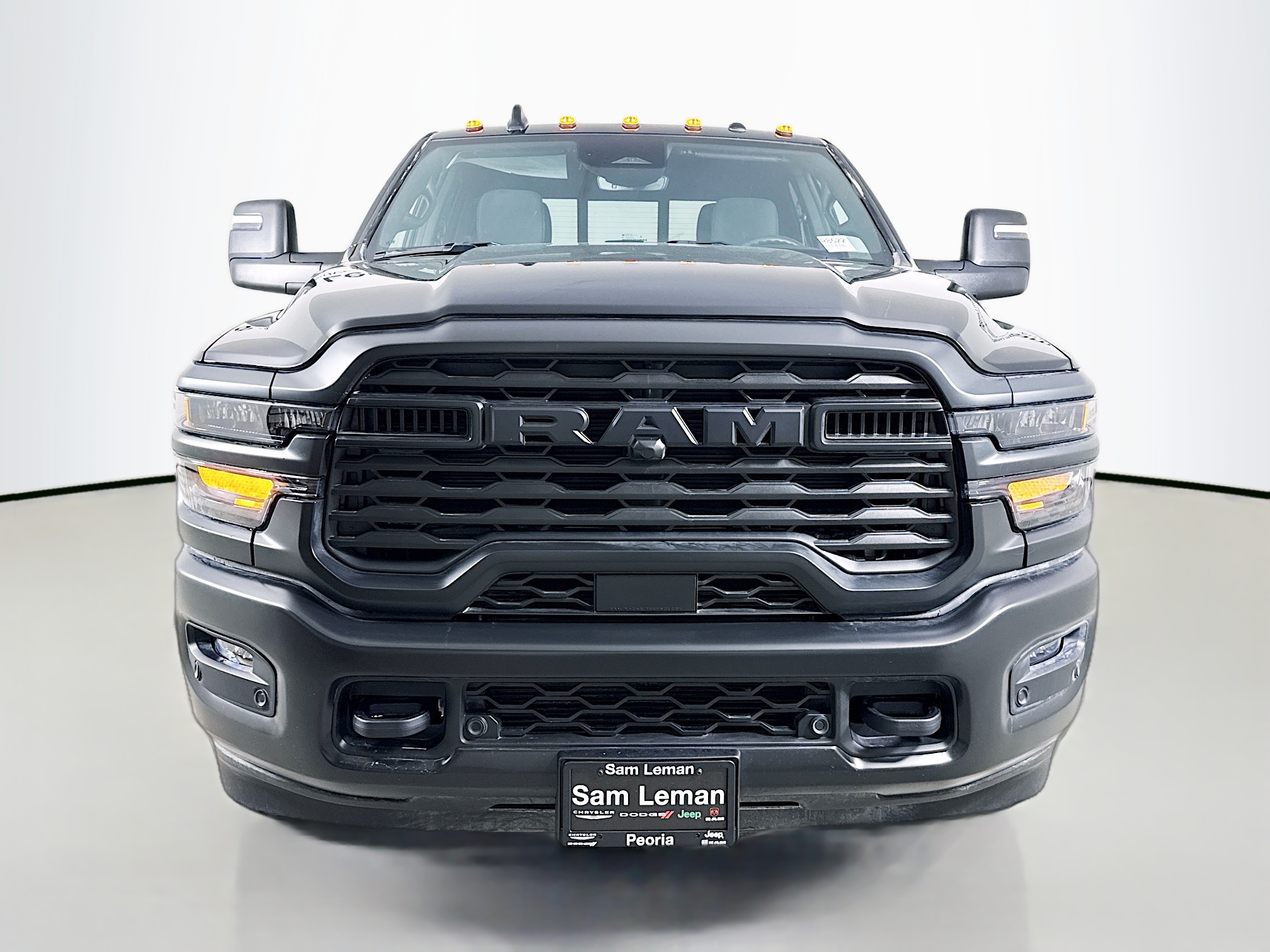 New 2025 RAM 2500 Tradesman Crew Cab in Peoria #R8522 | Sam Leman