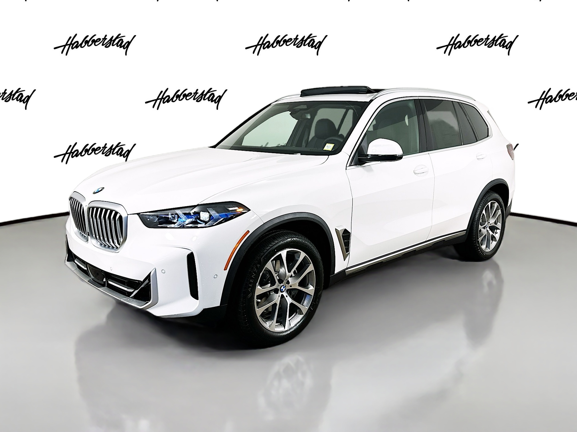New 2026 BMW X5 xDrive40i Sports Activity Vehicle in Bay Shore