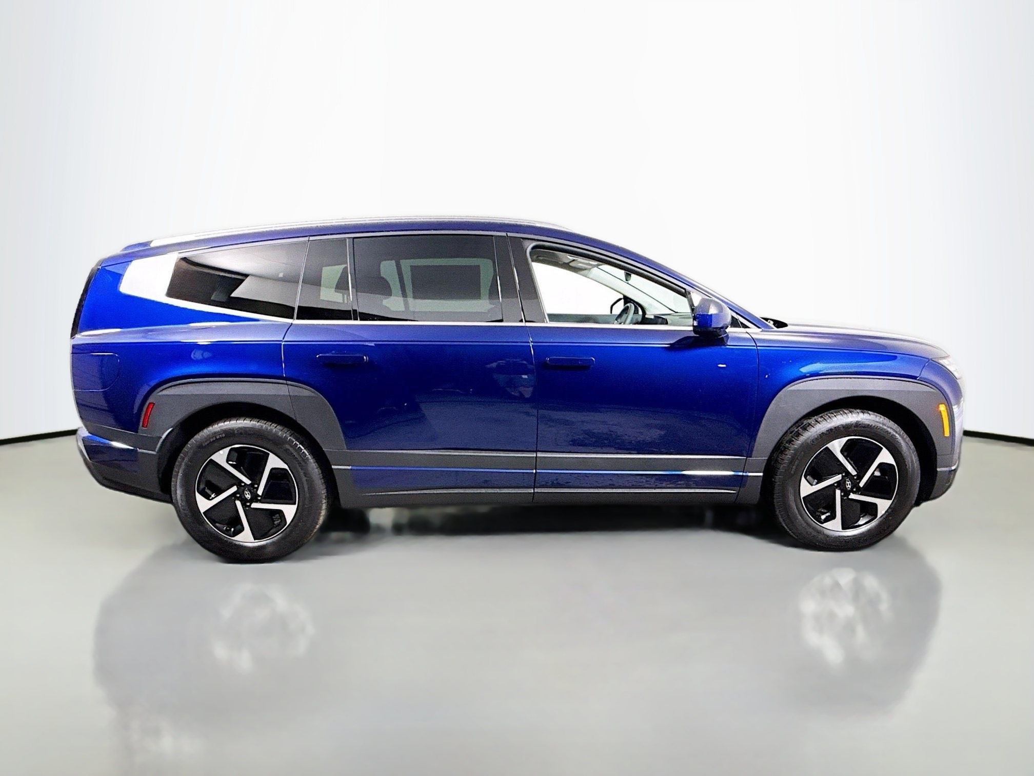New 2026 Hyundai IONIQ 9 S SUV in Louisville #H20049 | Oxmoor Hyundai